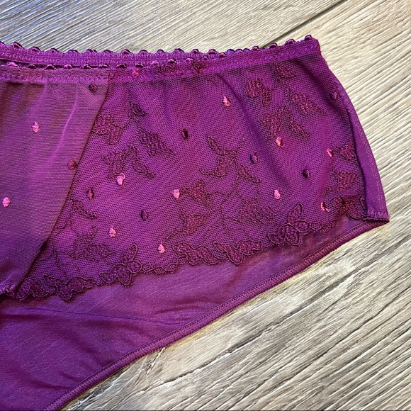 Marie Jo bra and panty set - Picture 3 of 5